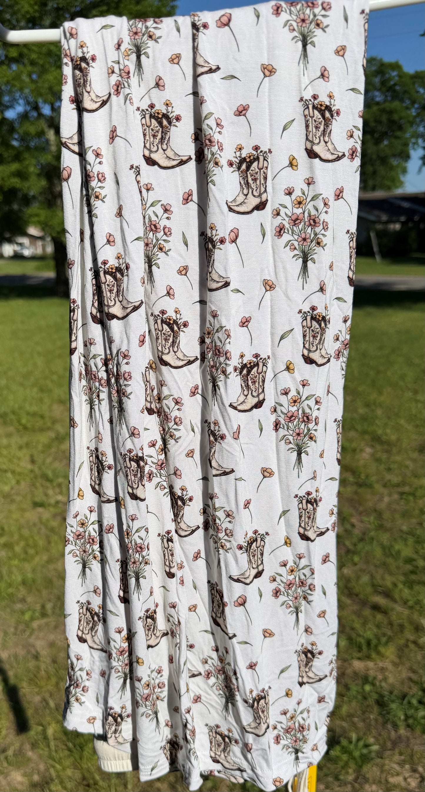 Bloomin' Boots Adult Straight Leg Lounge Pants