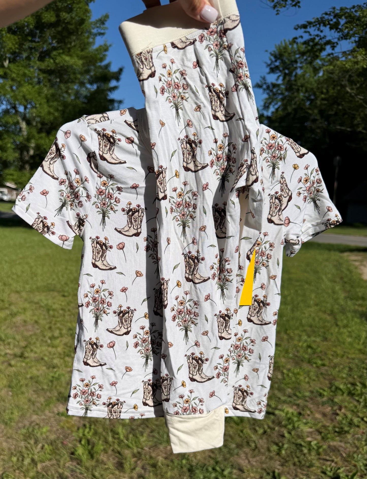Bloomin' Boots Short Sleeve/Pants Set